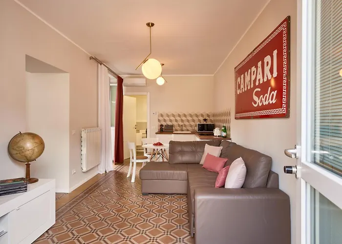 23 Sweet Lägenhet Como